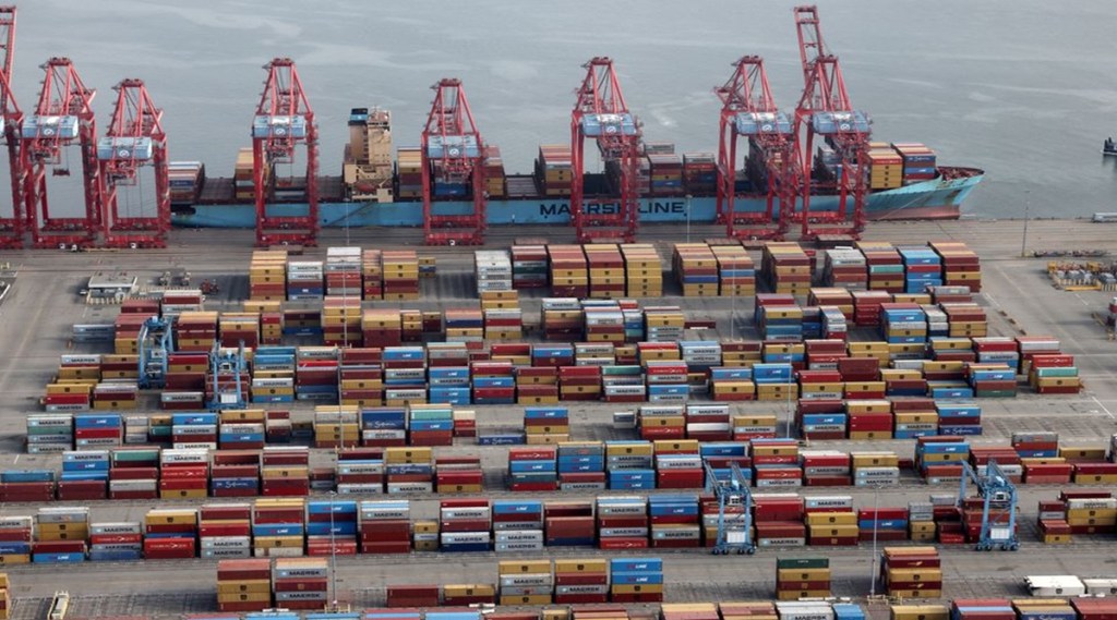 India trade deficit