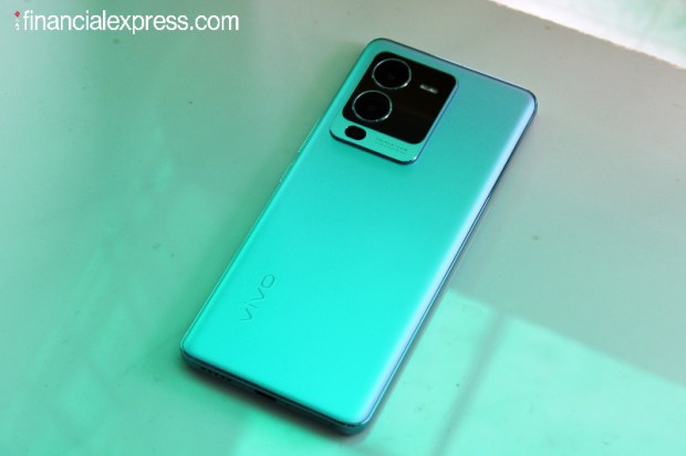 The Vivo V25 Pro comes in a choice of two colourways, blue and black. The blue version, that Vivo is calling Sailing Blue, features Fluorite AG glass on the back that's able to change colours when exposed to any UV light source, similar to the V23 and V23 Pro phones. Vivo sent us this version and we can say only one thing, it's as stunning to look at, if not more. It's very premium, very eye-catching. The phone is built well, too. (Photo credit: Saurabh Singh/Financial Express)