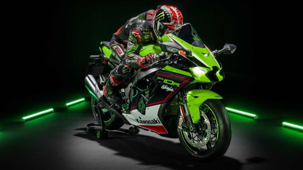 2023 Kawasaki Ninja ZX10R launched in India Priced at Rs 15.99 lakh