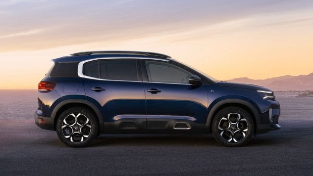 citroen c5 aircross side profile