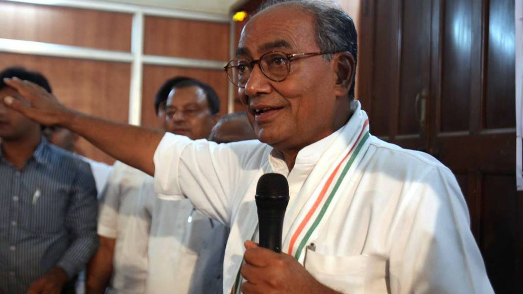 Congress leader Digvijaya Singh adressing media at Congress Bhavan. (Express Photo by Arul Horizon/File)