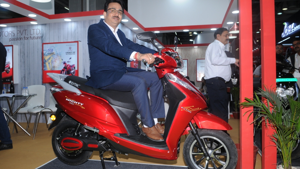 EV India Expo 2022 Evtric Ride HS, Mighty Pro electric scooters