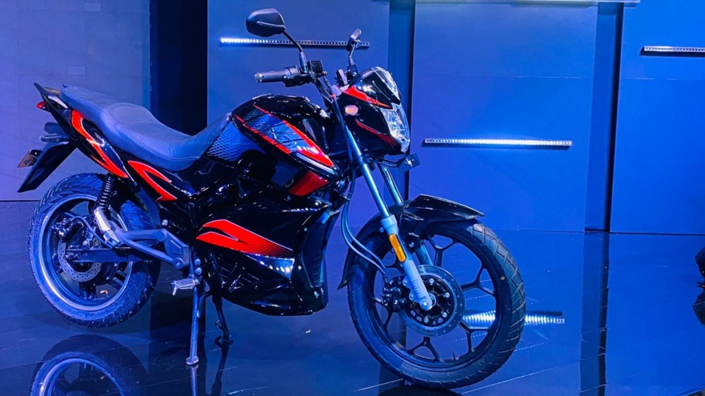 Hop Oxo electric motorcycle with 150 km range launched Priced at Rs 1.