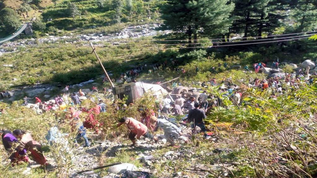 Jammu and Kashmir 11 killed, 27 injured as minibus falls into in Poonch, PM announces Rs