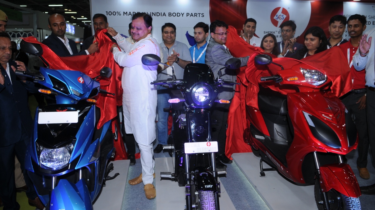 Auto Expo 2023 Over a dozen EV companies to participate in the event