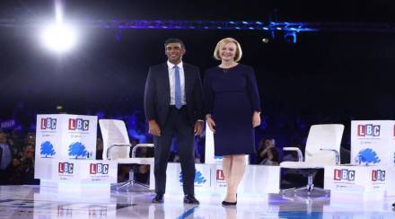 UK PM race final countdown