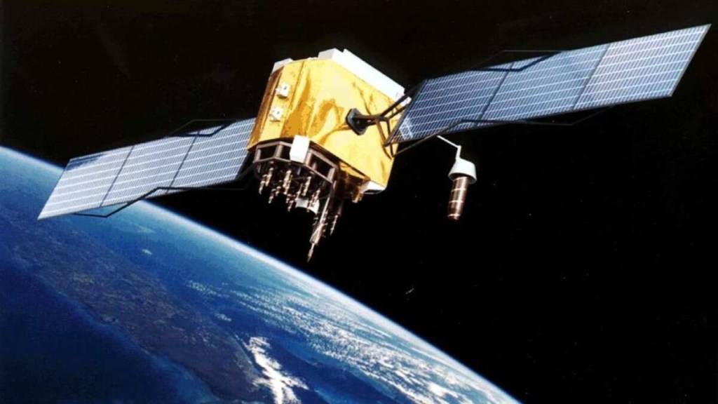 Satellite-network operations require bilateral/multilateral coordination and cooperation. (IE)
