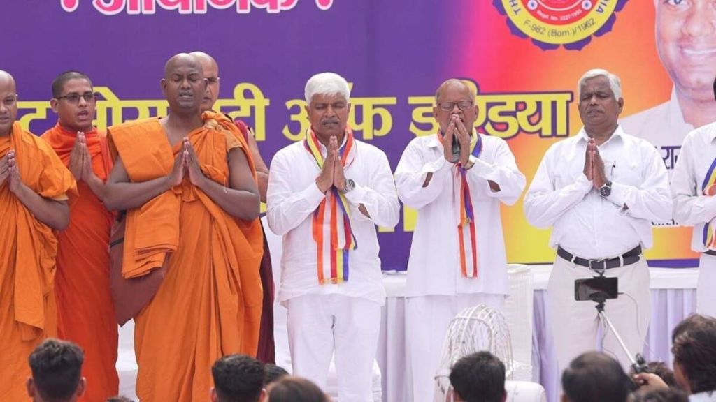 aam aadmi party, bjp, arvind kejriwal, Buddhism