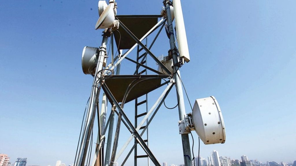 Indus Towers profit plunges 44 in Q2 Industry News The Financial