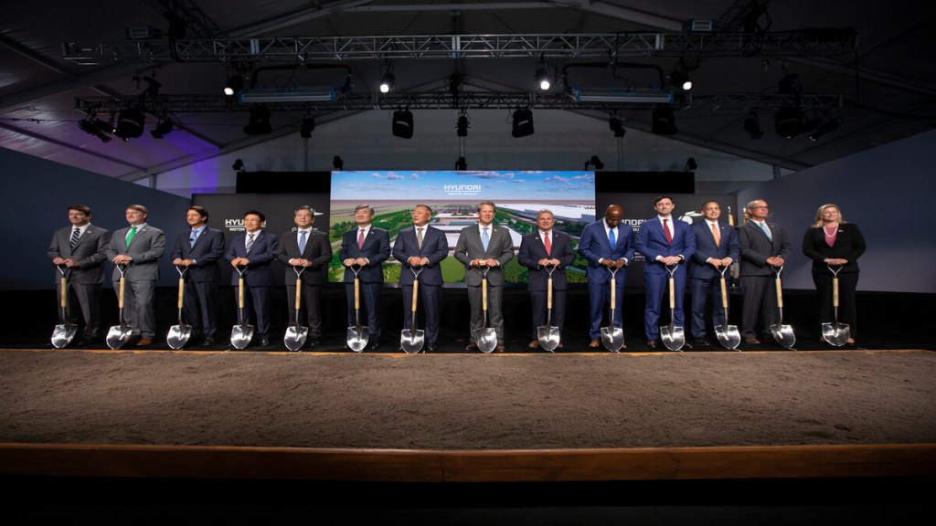 Hyundai Motor Group breaks ground for new battery facility in