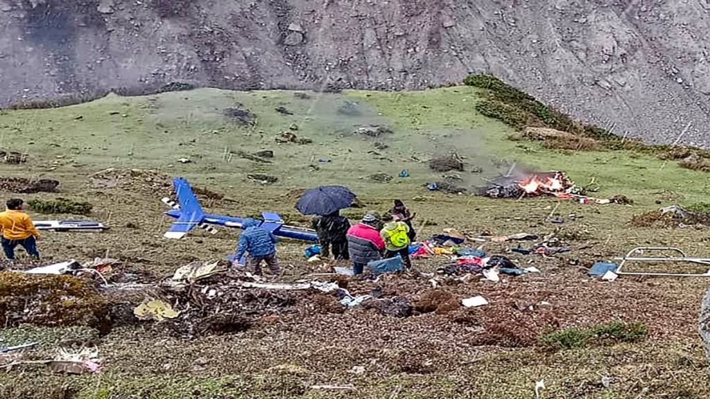 Uttarakhand Seven killed in helicopter crash in Kedarnath, Chopper company was earlier