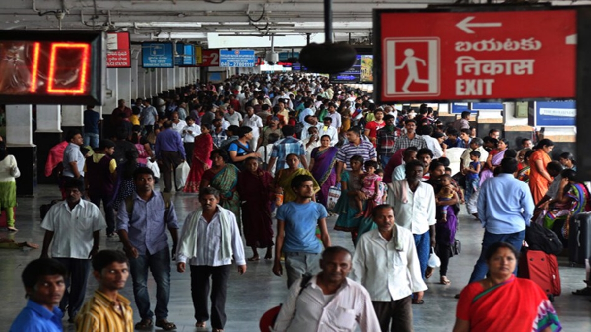 Diwali, Chhath Festival rush! Indian Railways runs 211 special trains; Details inside Travel
