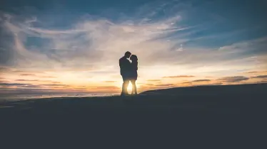 Valentine's Day, Valentine's Day 2023, Valentine's Day feeling lonely, single depression, love depression, breakup, Valentine's Day breakup, lifestyle news