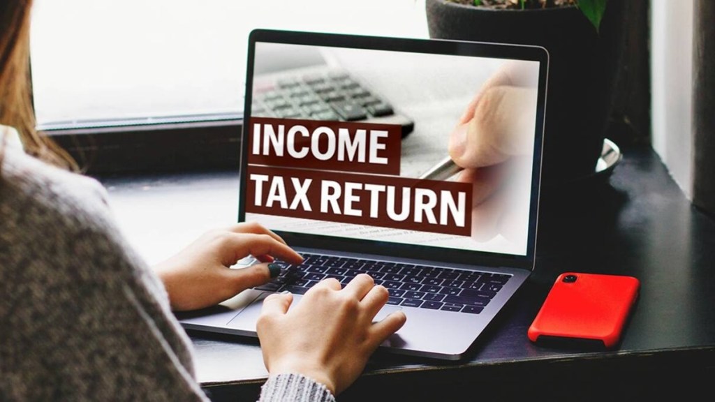 tax, income tax, income tax return, ITR, ITR Form, ITR-1, ITR Sahaj, ITR-2, ITR-3, ITR-4, ITR Sugam, common ITR Form, old tax regime, new tax regime, Annual Information Statement, AIS, new e-filing portal