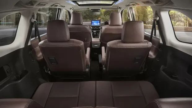 Toyota Innova HyCross launch date in india