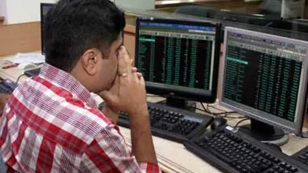 stock markets, daily trading in shares, speculation, government employees, forced retirement, Central Civil Service (Conduct) Rules, CCS rules, trading, investments, retirement benefits, pension