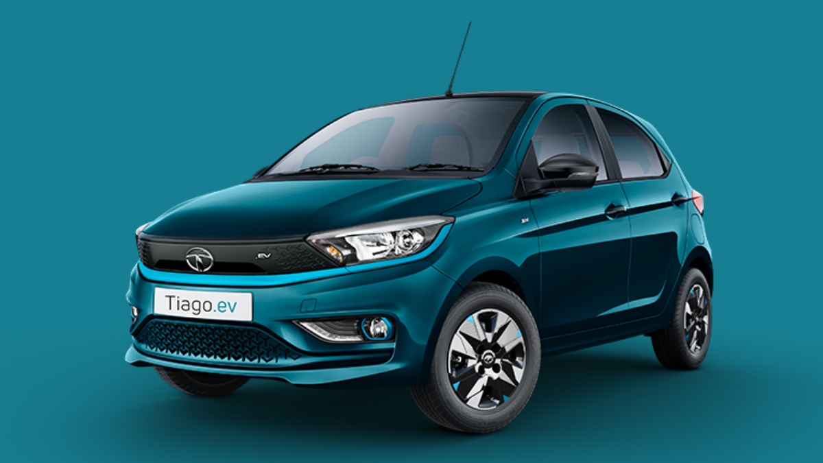 Check out the Signature Teal Blue colour variant of the Tiago EV.