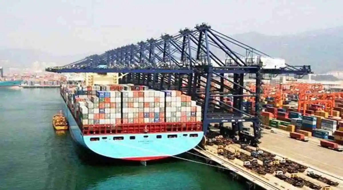 Dark clouds of global economic uncertainties may cast shadow on India's exports in 2023 | The Financial Express