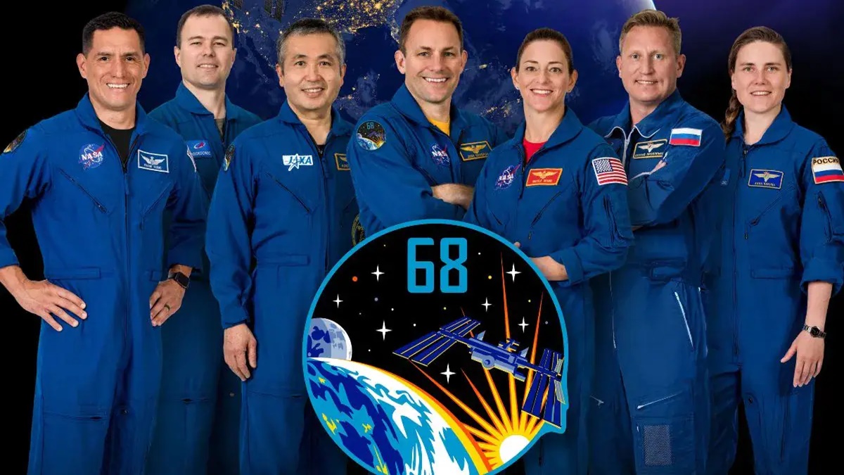 When will International Space Station astronauts celebrate New Year