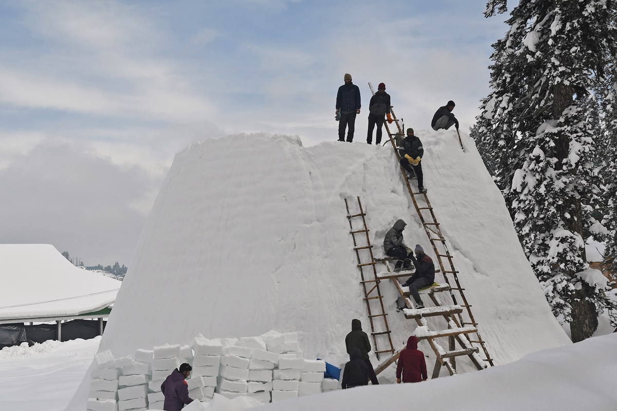 Glass Igloo A new tourist attraction at Jammu and Kashmir’s Gulmarg