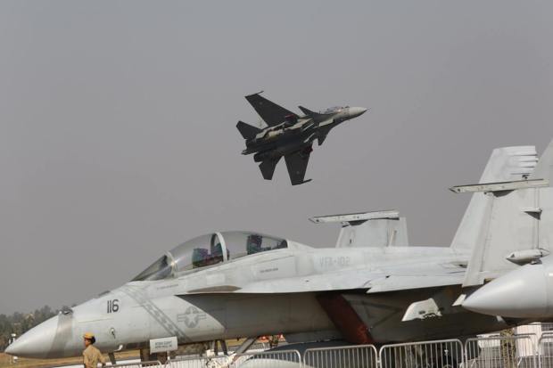 Over 800 companies from almost a hundred countries participated in the event.
(Pic Courtesy: Ministry of Defence)