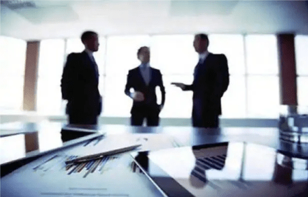 In services sector, sales showed the highest division of hiring with 91% rate.