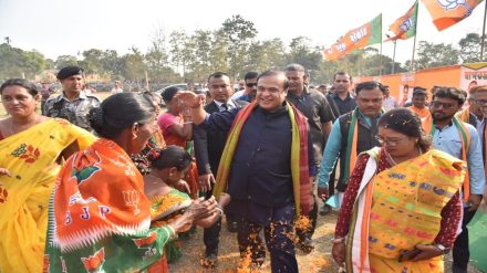 Sarma then began to dial legislators from friendly parties as well as those in the Opposition. (Photo: Facebook/Himanta Biswa Sarma)