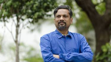 Sridhar Vembu, Sridhar Vembu allegations, Sridhar Vembu wife, Sridhar Vembu controversy, Sridhar Vembu son, Sridhar Vembu autism, who is Sridhar Vembu, Zoho CEO, Sridhar Vembu salary, Sridhar Vembu net worth, Sridhar Vembu most expensive things, lifestyle