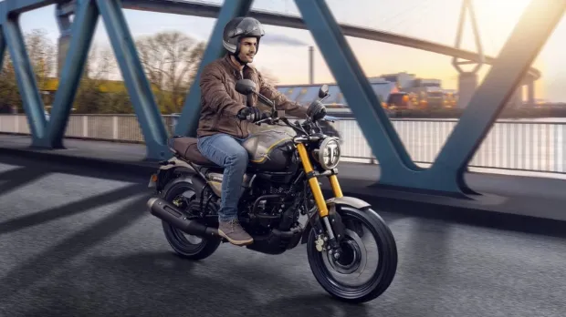 tvs ronin performance