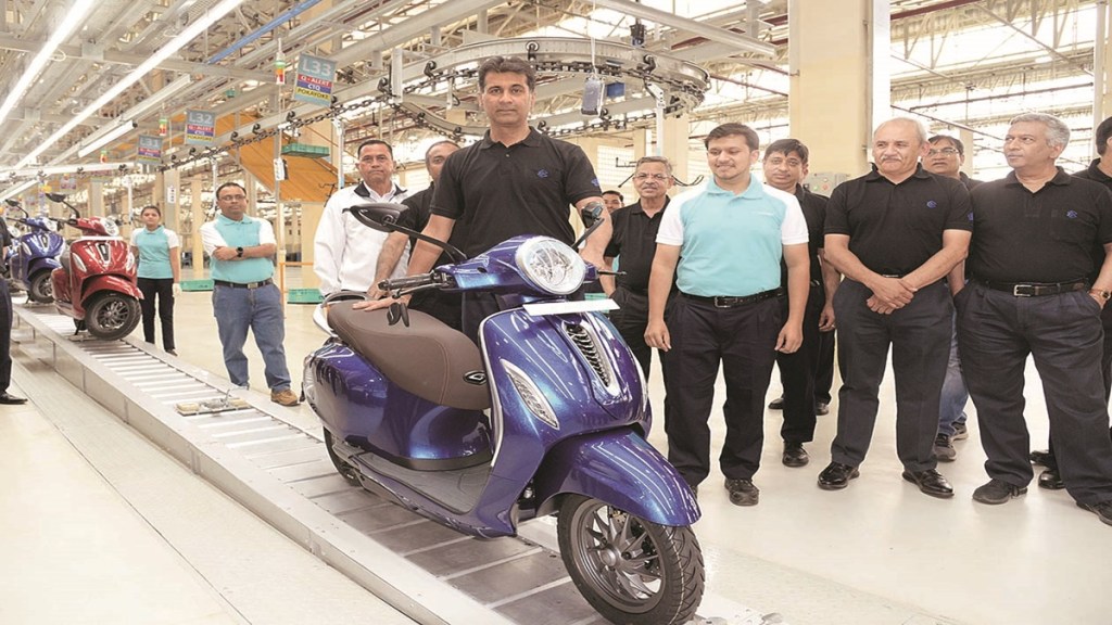 bajaj auto, bajaj auto rating