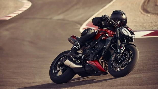 triumph street triple r