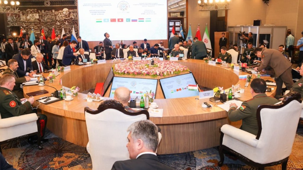SCO defence ministers meet. Focus on Counter-terrorism, Afghanistan, Extremism and military medicine