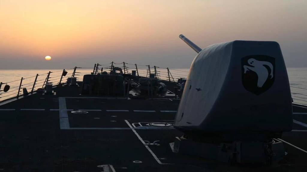 US warship