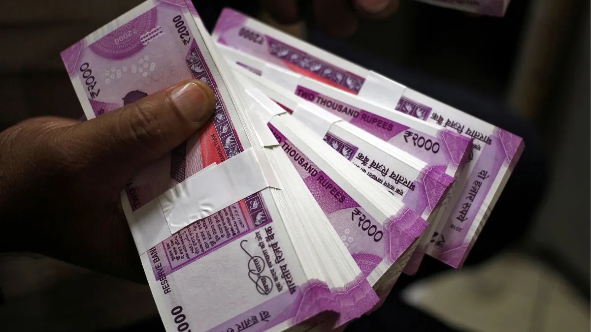 Russia says it has billions of Indian Rupees that it can’t use