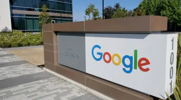 Play Store service, fee