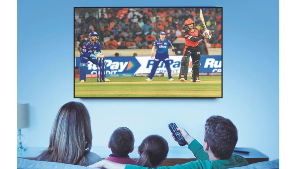 Virat Kohli and Rohit Sharma were common sports celebrities in IPL-16 as well as IPL-15