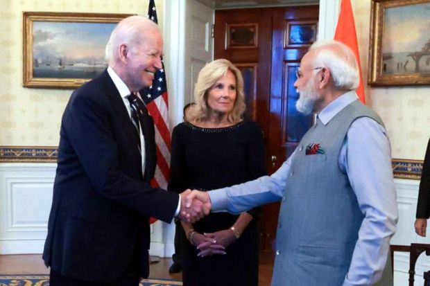 At the intimate dinner, the trio enjoyed a musical tribute to the regions of India, performed by youth dancers from Studio Dhoom, a DMV-based Indian dance studio that helps connect a new generation to the vibrant culture of Indian dance.(Photo Credits: PTI)