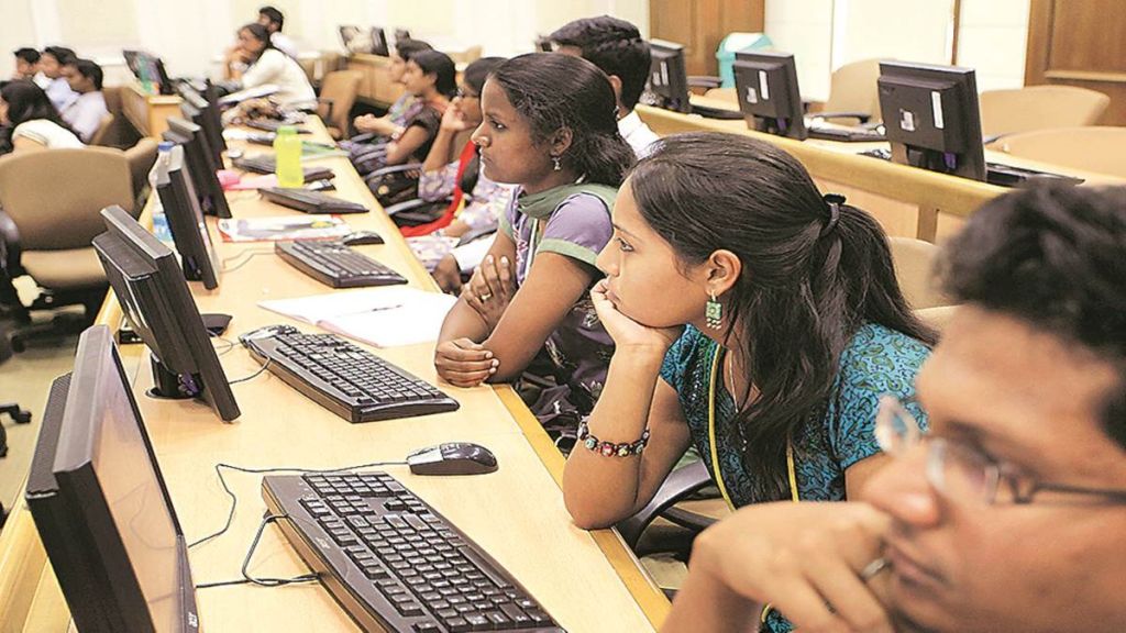 Ready Accountant's programmes also emphasize entrepreneurship.