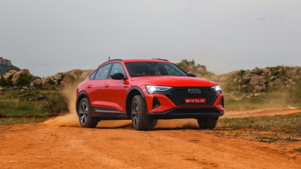 audi q8 e tron
