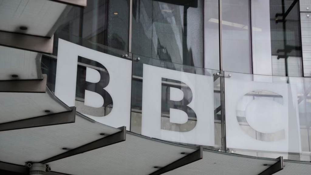 BBC presenter scandal, BBC news, BBC scandal, The Sun reports on BBC, BBC suspends presenter