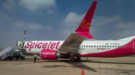 SpiceJet interest payment issue, SpiceJet to resolve issue with Kalanithi Maran, resolve issue with Kalanithi Maran and Kal Airways