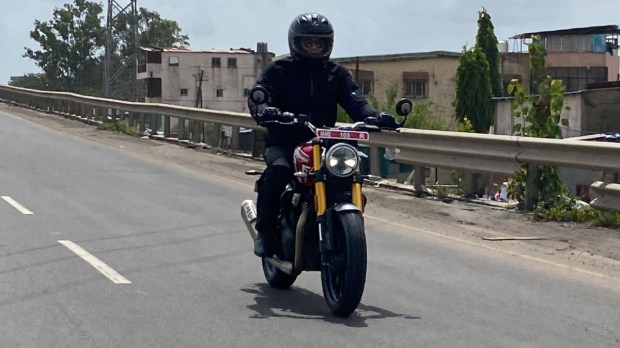 triumph speed 400