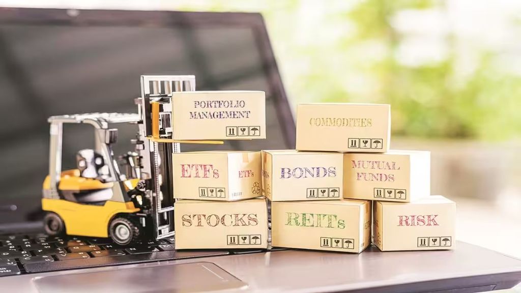international Funds, SIP, investors, Nasdaq, diversification, tax