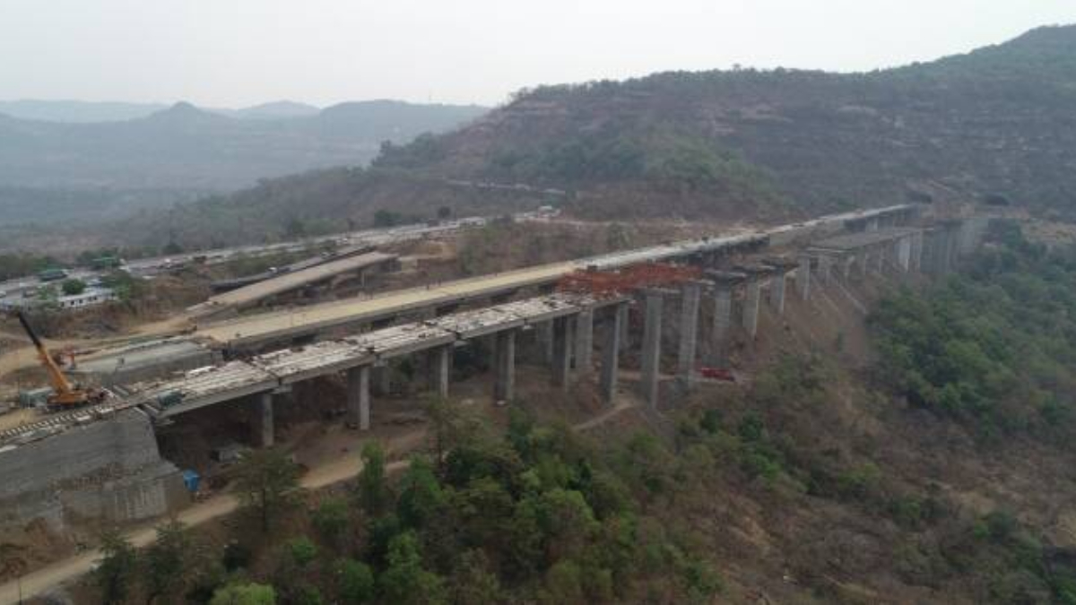 MumbaiPune's 13km long ‘missing link’ A report on 'cablestayed