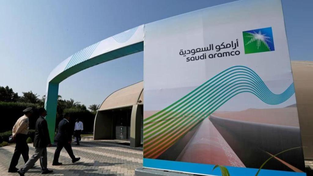 Saudi Aramco, oil output capacity, oil production, oil demand, OPEC+, oil consumption, natural gas, renewables