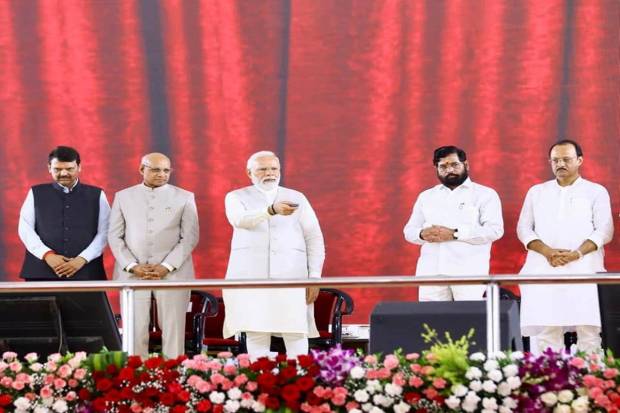 Prime Minister Narendra Modi flags off metro trains in Pune. (Twitter-Eknath Shinde)
