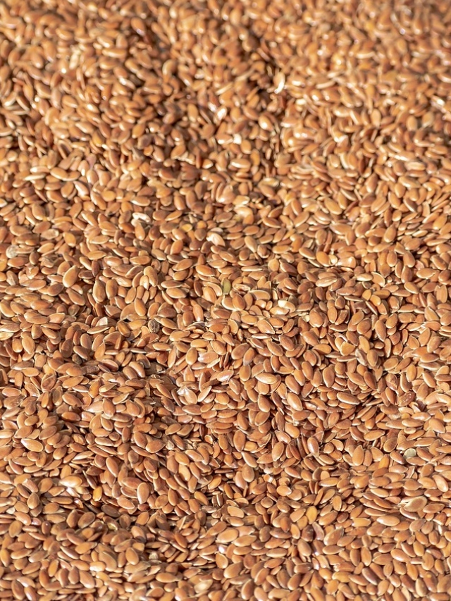 All you need to know about flaxseeds’ side effects & benefits