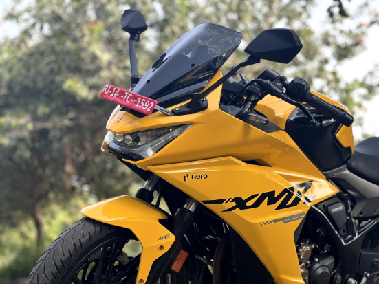 Hero Karizma review front quarter