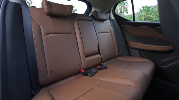 honda elevate seats