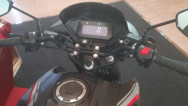 honda sp160 features